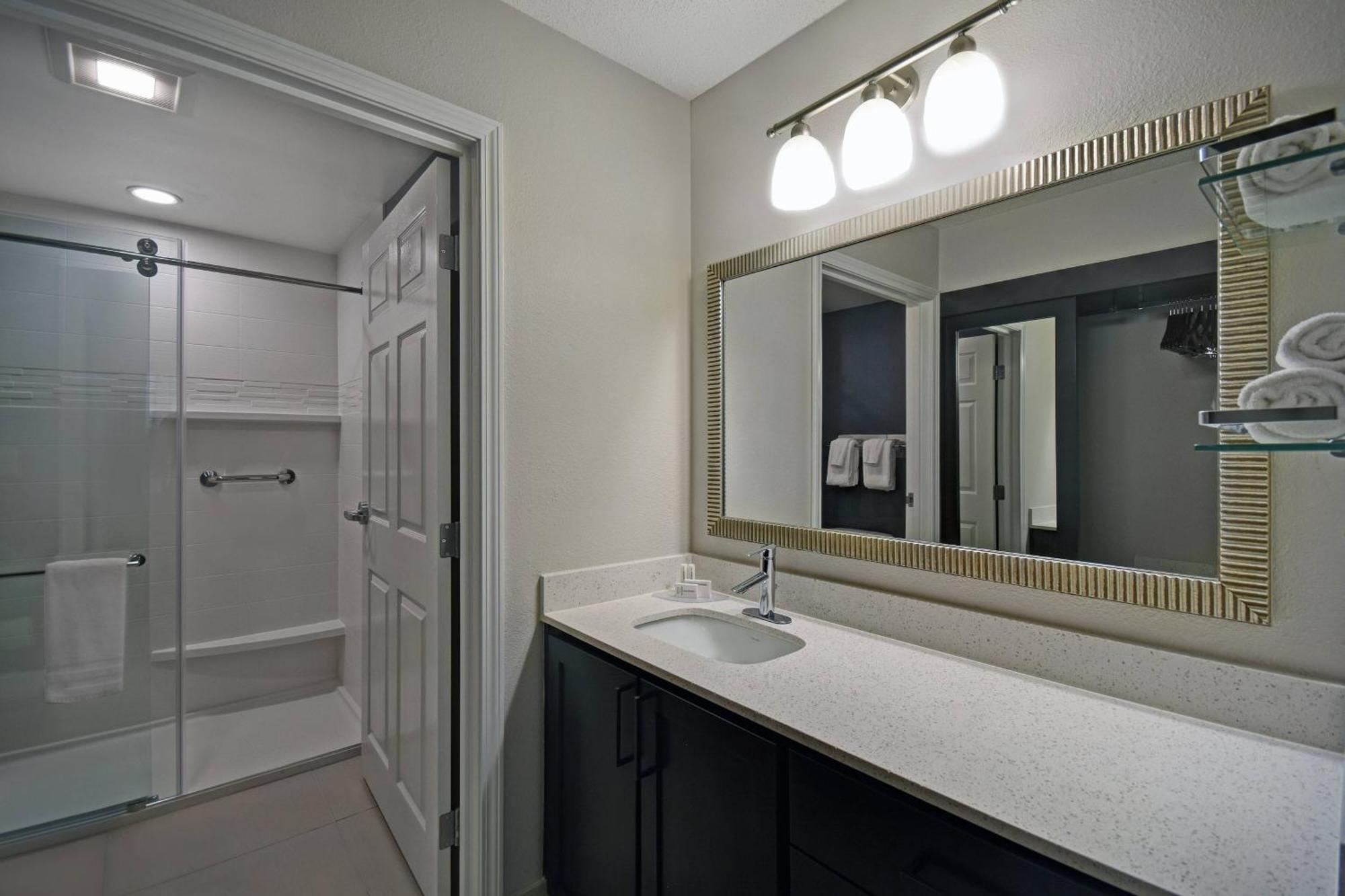 Residence Inn Louisville Airport Bagian luar foto