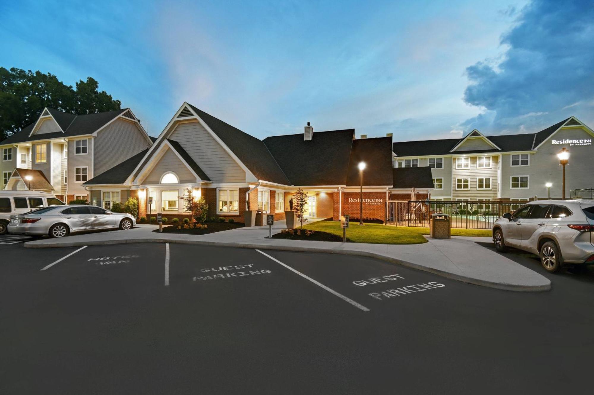 Residence Inn Louisville Airport Bagian luar foto