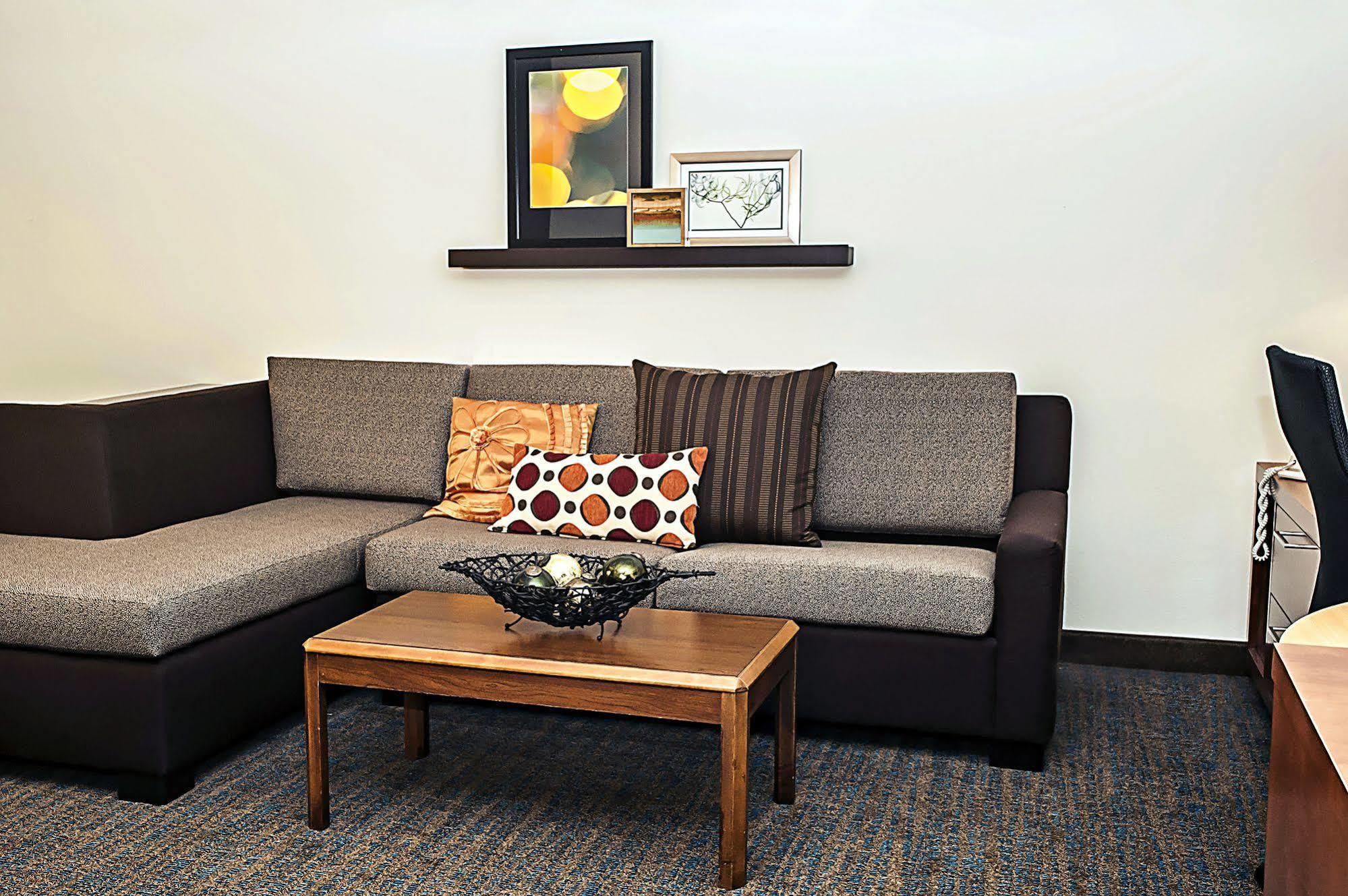 Residence Inn Louisville Airport Bagian luar foto