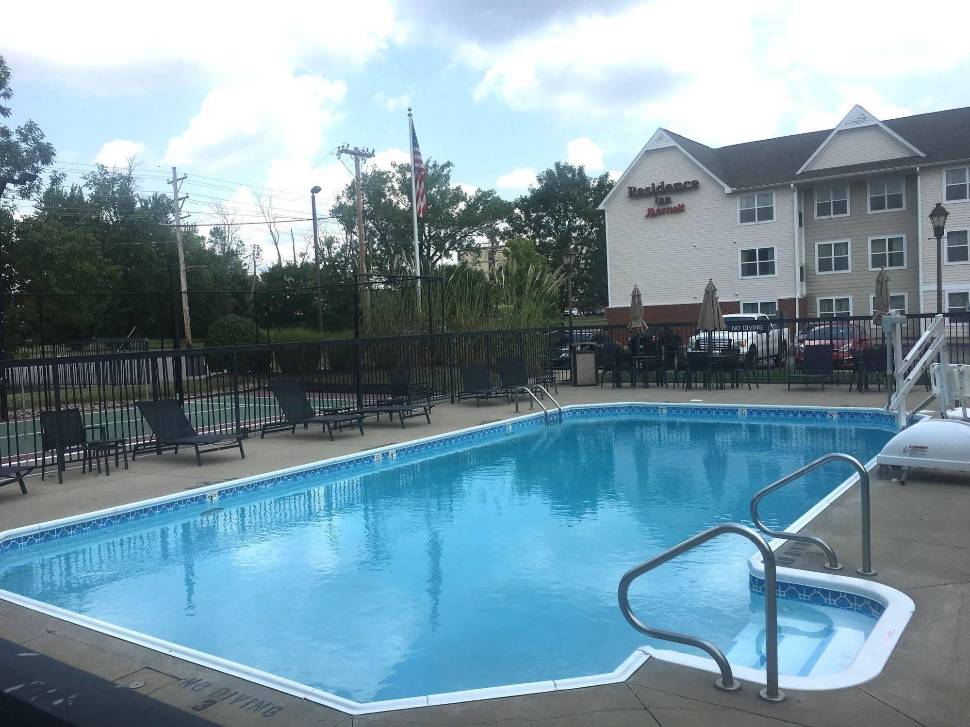 Residence Inn Louisville Airport Bagian luar foto