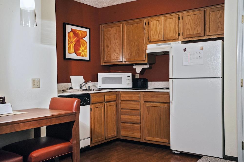 Residence Inn Louisville Airport Bagian luar foto
