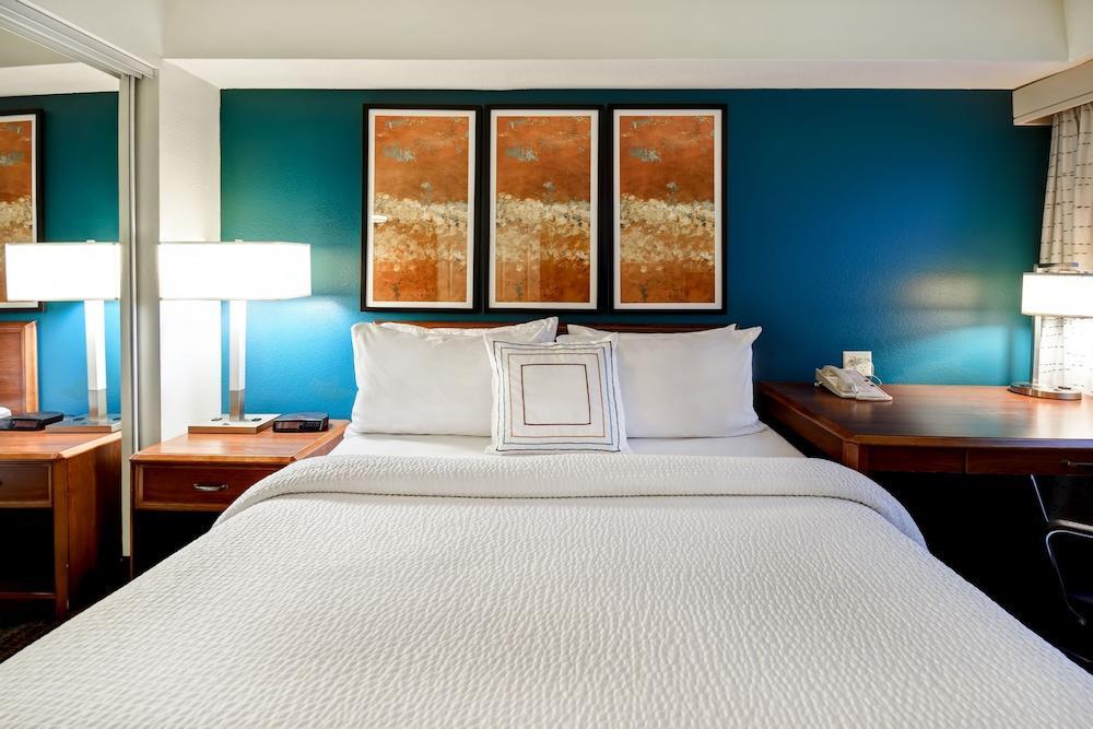 Residence Inn Louisville Airport Bagian luar foto