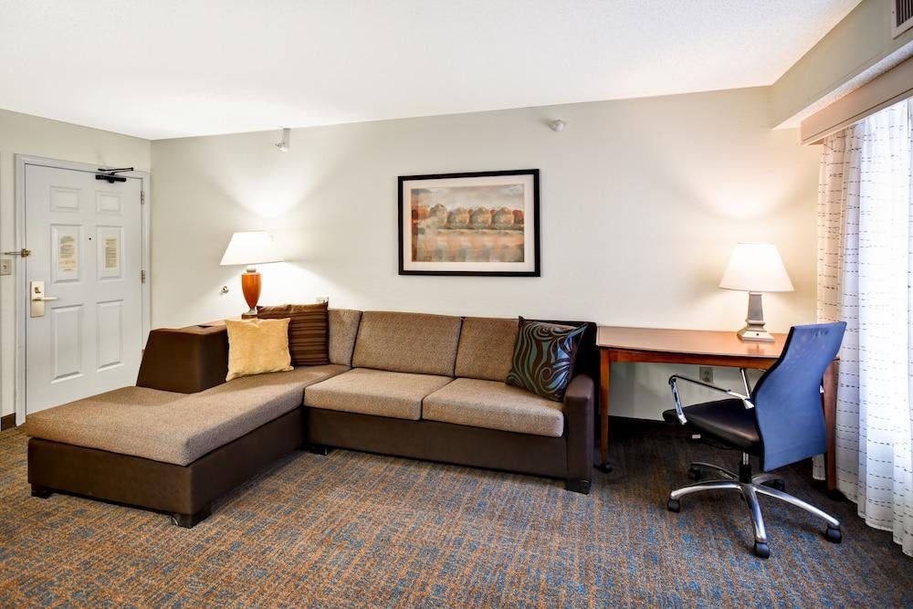 Residence Inn Louisville Airport Bagian luar foto