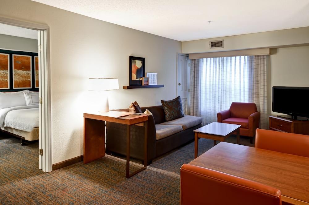 Residence Inn Louisville Airport Bagian luar foto
