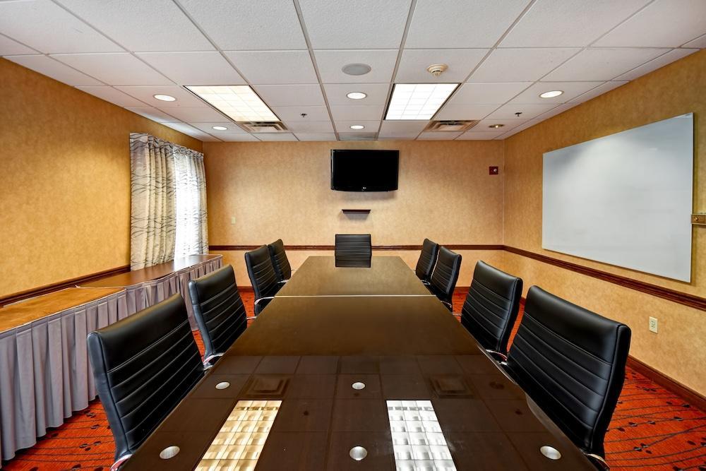 Residence Inn Louisville Airport Bagian luar foto